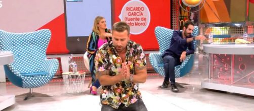 Rafa Mora ha dicho que las filtraciones de 'S&aacute;lvame' no fueron con mala intenci&oacute;n (Twitter, @telecincoes)