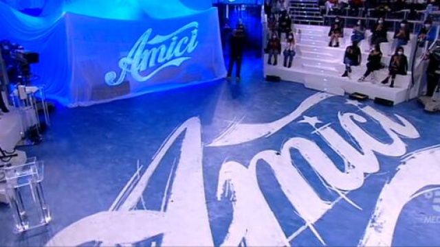 Cambio programmazione Mediaset autunno 2021.