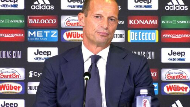 Napoli-Juventus: Allegri ha lasciato a casa i sudamericani e Chiesa.