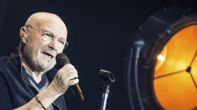 Phil Collins ha problemi di salute e non riesce pi&ugrave; a suonare la batteria.