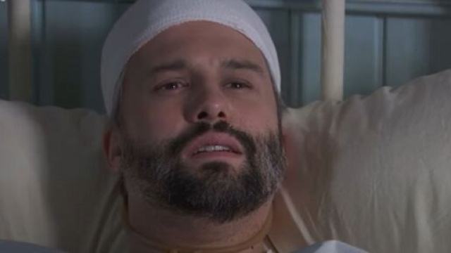 Una vita, trame Spagna: Felipe perde la memoria dopo essere uscito dal coma.