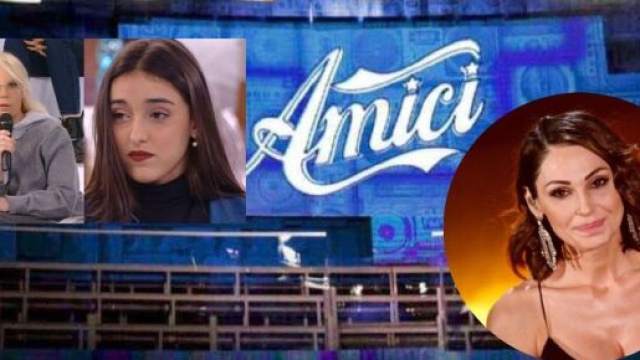 Cambio programmazione Mediaset autunno 2021: Amici non parte di sabato, slitta Tatangelo.