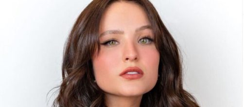 Larissa Manoela recebe elogios de famosos (Reprodu&ccedil;&atilde;o/Instagram/@larissamanoela)