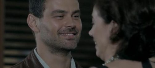 Maur&iacute;lio e Marta em 'Imp&eacute;rio' (Reprodu&ccedil;&atilde;o/TV Globo)