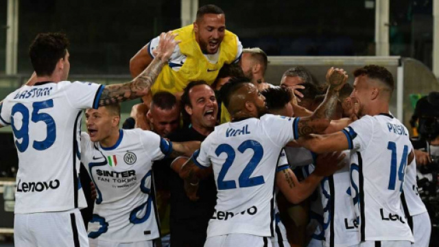 L'Inter blinda tre giocatori sul mercato.