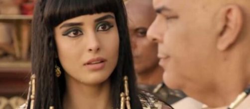 Asenate em 'G&ecirc;nesis' (Reprodu&ccedil;&atilde;o/RecordTV)