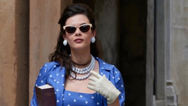 Il Paradiso delle signore, anticipazioni: Tina Amato potrebbe nascondere un problema alla gola.