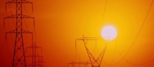 Hor&aacute;rio de ver&atilde;o n&atilde;o faz diferen&ccedil;a para economia de energia, diz relat&oacute;rio. (Arquivo Blasting News)