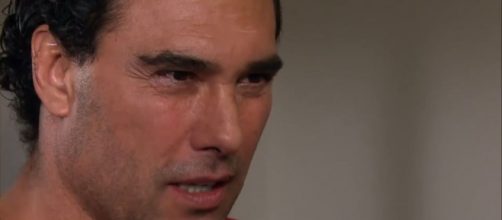 Aguiar fica desconfiado de Vicente (Reprodu&ccedil;&atilde;o/Televisa)