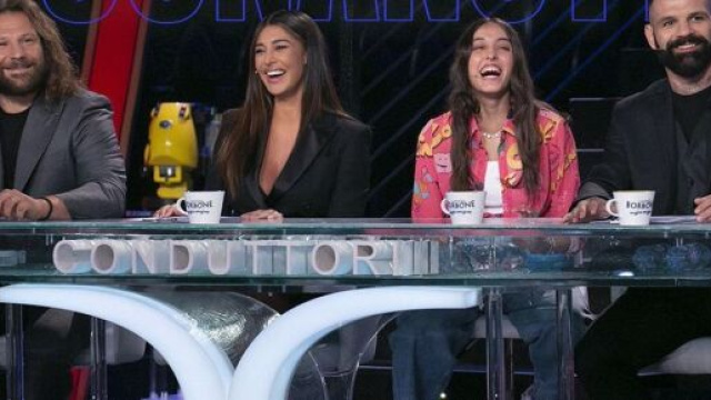 Giulia Stabile criticata per Tu s&igrave; que vales 2021.