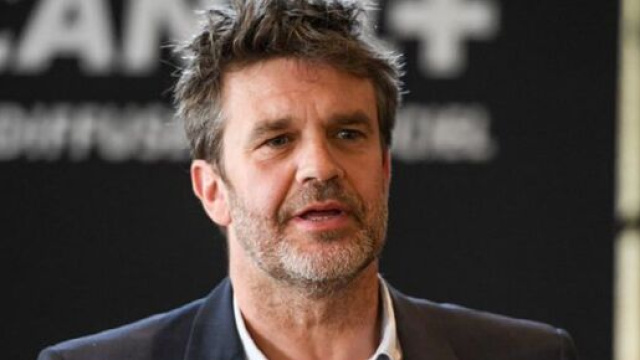 Herv&eacute; Mathoux r&eacute;pond s&eacute;verement &agrave; Pierre M&eacute;n&egrave;s (capture YouTube)