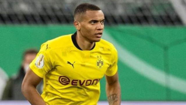 Manuel Akanji, difensore del Borussia Dortmund.