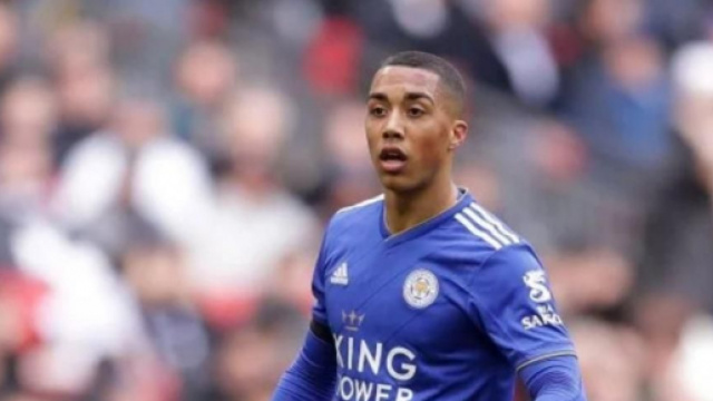 Tielemans, centrocampista che piacerebbe alla Juventus.