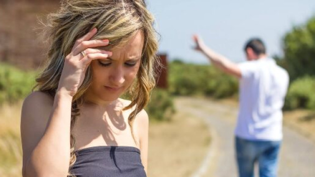 Biella: distrugge la Maserati del marito dopo aver scoperto il tradimento.