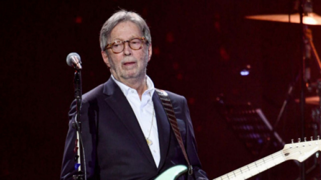 Eric Clapton torner&agrave; in concerto e suoner&agrave; in location che prevedono il Green Pass