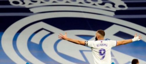 Benzema tras marcar un gol ante el Mallorca (Twitter/@Benzema)