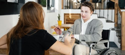 Pessoas com defici&ecirc;ncia lutam pelo mercado de trabalho (Reprodu&ccedil;&atilde;o/Pexels)