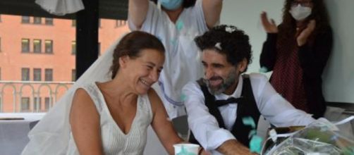 Un paciente ingresado en el hospital se casa (Hospital Vall d'Hebron)