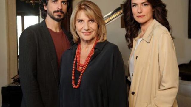 Luce dei tuoi occhi, spoiler 2^ puntata: Luisa indagher&agrave; sull'incidente di Valentina