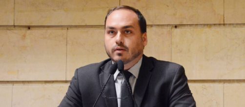 Carlos Bolsonaro &eacute; apontado como suposto chefe de organiza&ccedil;&atilde;o criminosa (Caio C&eacute;sar/CMRJ)