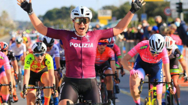 Ciclismo femminile, polemica su Lefevere: 'No a squadra femminile: non faccio assistenza sociale'.