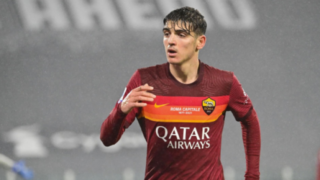 Inter, idea Villar a centrocampo.