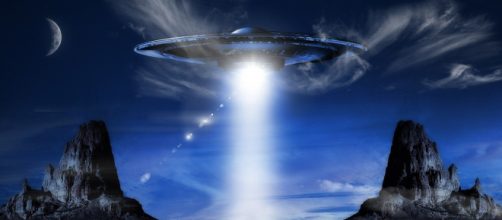 U.S. Congress considers establishing permanent UFO investigation office (Image source: Flickr)