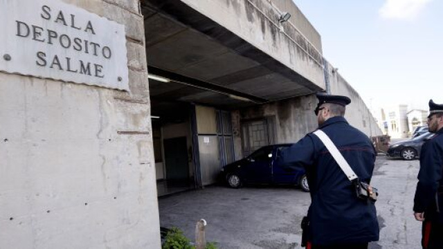 Strage di Cisterna, a rischio processo i medici che restituirono l'arma al militare killer.