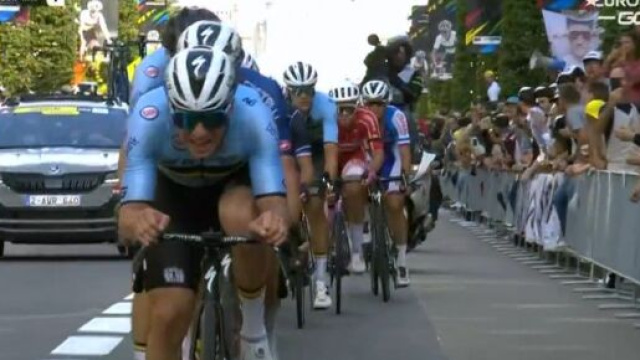 Remco Evenepoel impegnato ai Mondiali di ciclismo di Leuven.