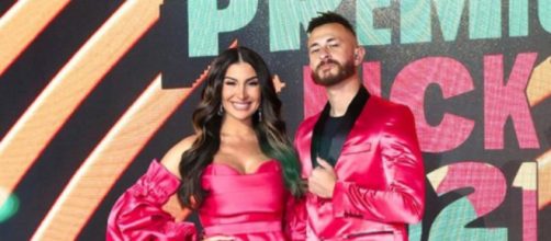 Bianca Andrade e Fred foram os apresentadores do Meus Pr&ecirc;mios Nick 2021 (Reprodu&ccedil;&atilde;o/Instagram/@bianca)