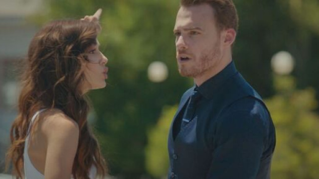 Love is in the air, cambio programmazione: la soap resta al sabato per trainare Verissimo.
