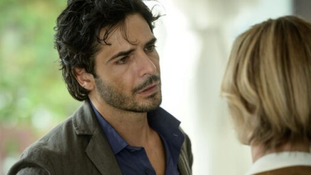 Fino all'ultimo battito, spoiler 7 ottobre: Cosimo accusa un malore, Diego lo cura.