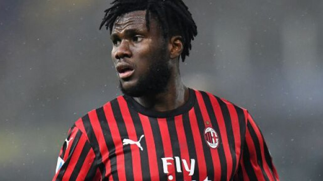 Milan, Kessie piacerebbe al Psg.
