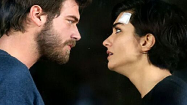Cesur ve G&uuml;zel, episodi del 10/09: S&uuml;han vuole divorziare dal marito.