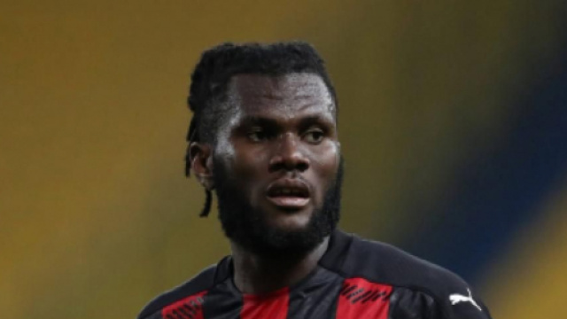 Frank Kessi&eacute;, centrocampista del Milan.