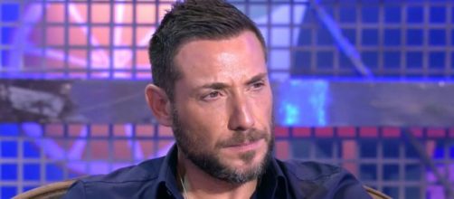 Antonio David se ha mostrado tranquilo y esperanzado tras su salida de los Juzgados. (Imagen: telecinco.es)