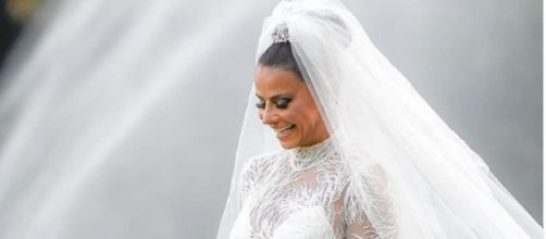 Viviane Ara&uacute;jo compartilha cliques da cerim&ocirc;nia (Reprodu&ccedil;&atilde;o/Instagram/@araujoviviane)