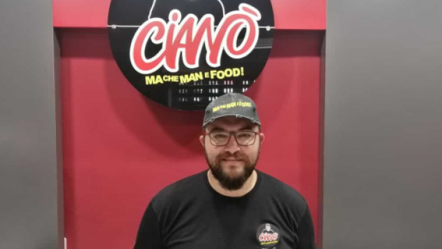 Cian&ograve; Experience a Pomigliano, la denuncia di Fabio: "Non trovo giovani da assumere".