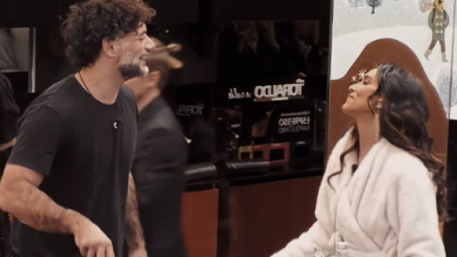 GFVip, Jessica derisa durante un gioco da Sophie e Soleil, Bar&ugrave;: 'A me non interessa'.