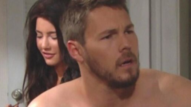 Beautiful, spoiler al 22 gennaio: Liam e Steffy passano una notte d'amore, Ridge &egrave; preoccupato per Thomas