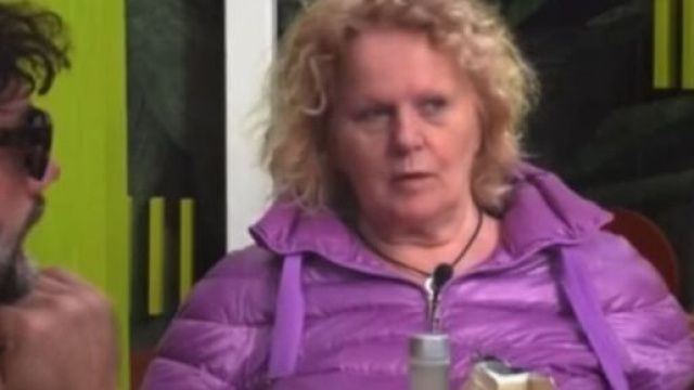 GF Vip 6, Katia zittita da Bar&ugrave;: 'La bocca la stai aprendo anche abbastanza' (Video).