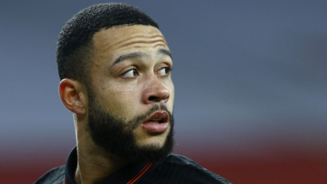 Juventus, non solo Azmoun: Depay resta un'alternativa.