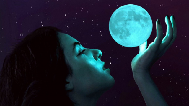 L'oroscopo e classifica di domani 18 gennaio: la Luna cambia segno, Vergine top (1^ parte).