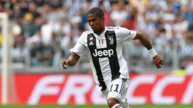 Douglas Costa, centrocampista brasiliano.