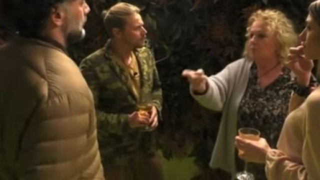 GF Vip, Katia perde le staffe con Bar&ugrave;. e Davide