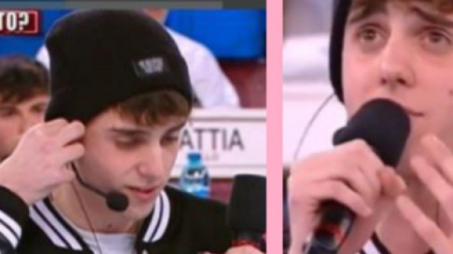 Amici, LDA presenta una cover sulle note di Ultimo e va in crisi: il tema &egrave; l'Alzheimer