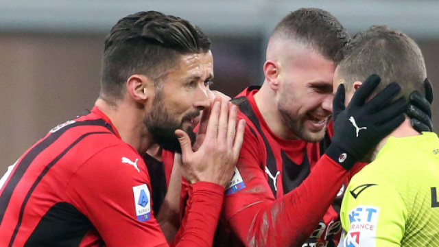 Milan-Spezia, l'arbitro Serra in lacrime dopo l'errore: consolato da Ibra.