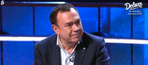 Juan Luis Galiacho se mostr&oacute; feliz por las revelaciones de Juli&aacute;n Mu&ntilde;oz (Captura de pantalla de Telecinco)