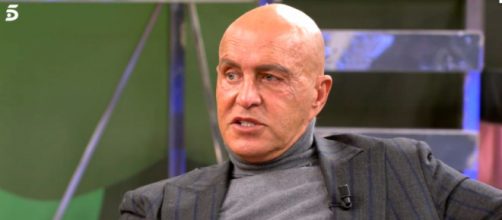 Kiko Matamoros revel&oacute; la informaci&oacute;n sobre la discusi&oacute;n de Isabel Pantoja y su hermano (Captura de pantalla de Telecinco)