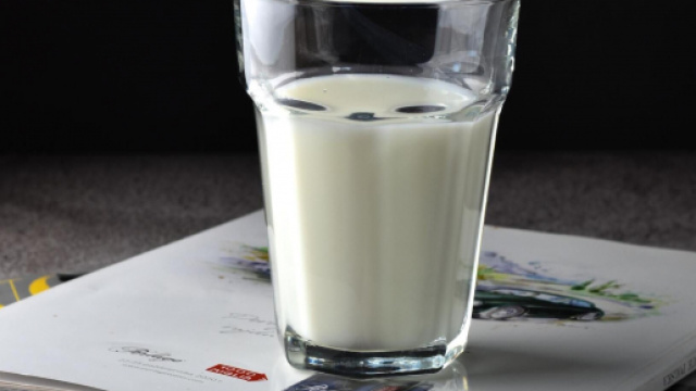 Latte e yogurt preziosi per la salute: raccomandate 3 dosi al giorno